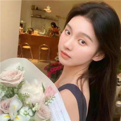 白衣校花与大长腿2